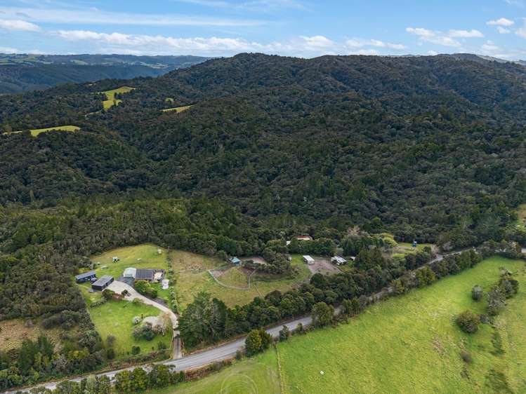 233 Pigs Head Road Whakapara_36