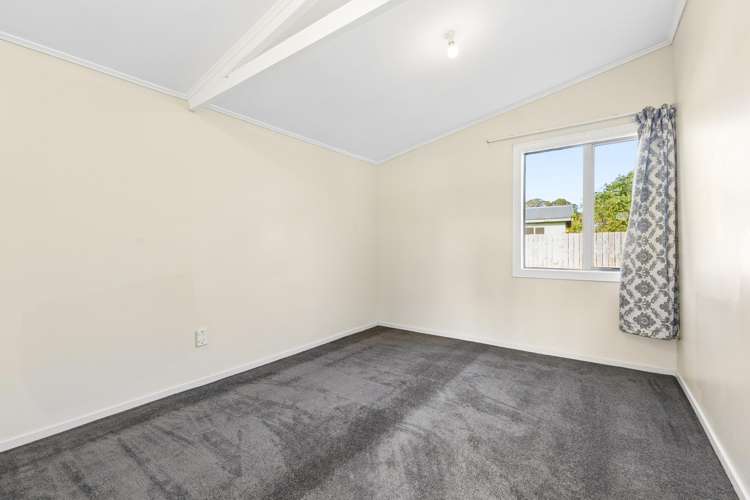 33 Pearl Baker Drive Otara_18