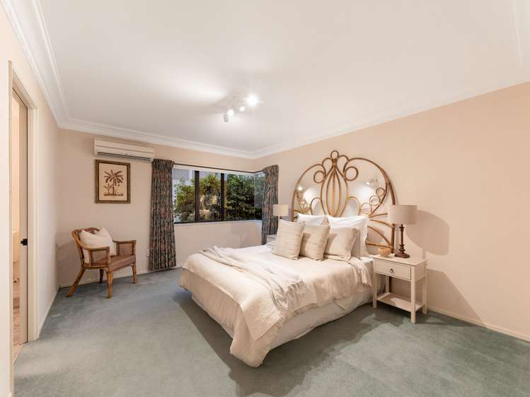 50 Hillcrest Road Otumoetai_13