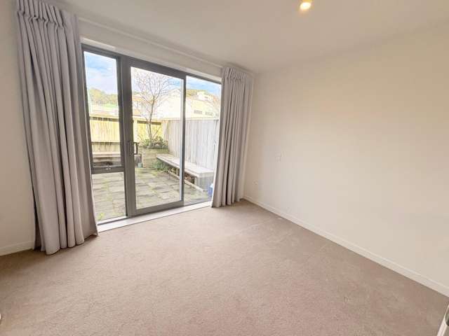  16/31 Princess Terrace Newtown_3