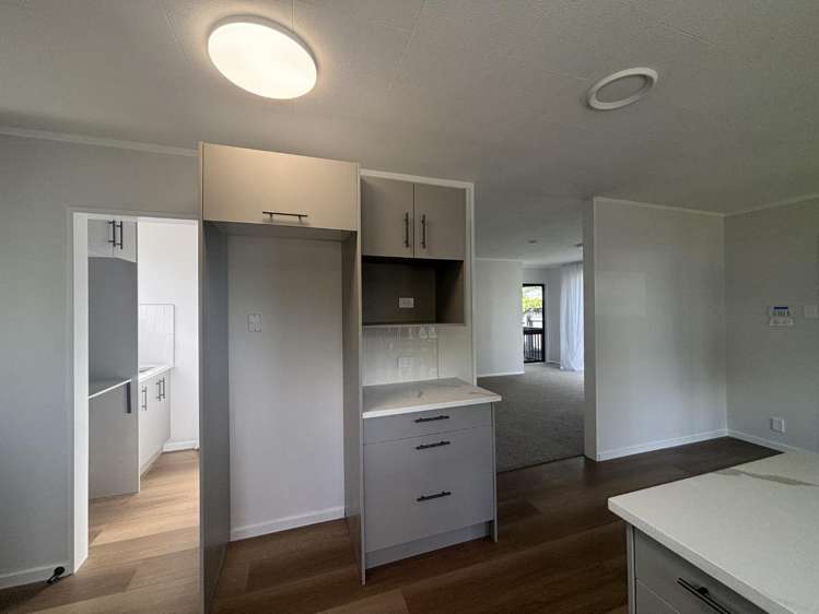 129 Peakes Road Springvale_1