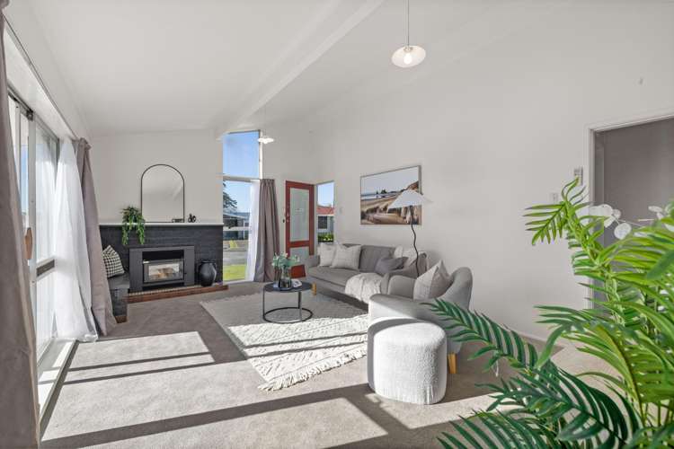 2 Leeds Place Solway_1