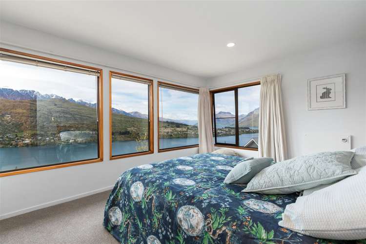9 Miners Lane Queenstown_11