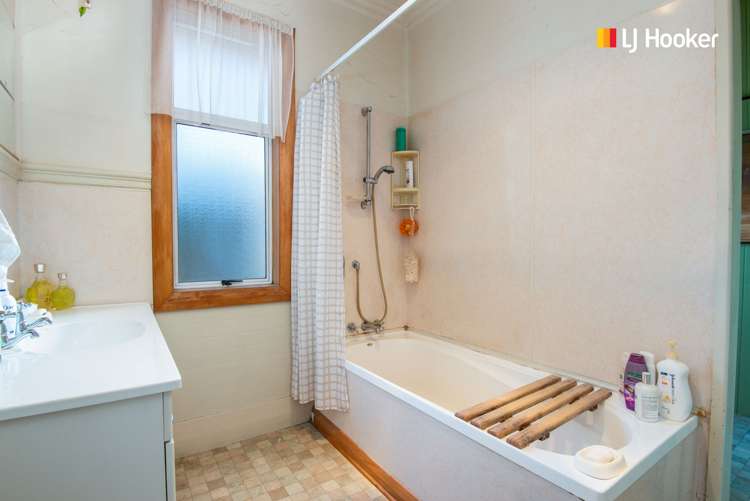 11 Cuba Street Calton Hill_11