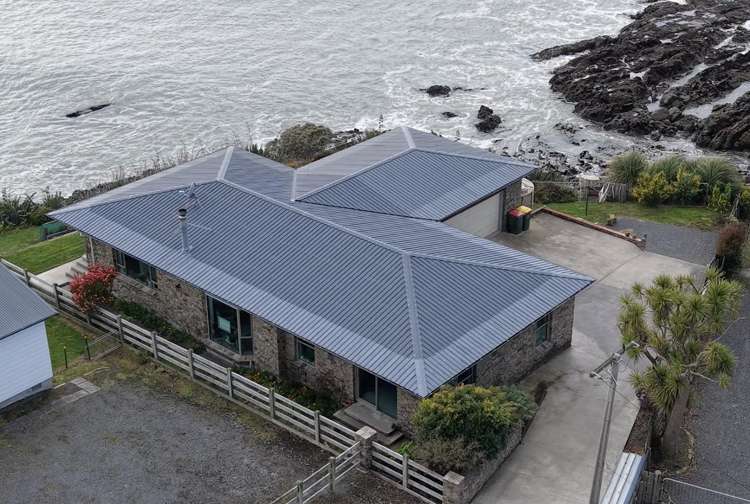 9 Esplanade Kaka Point_18