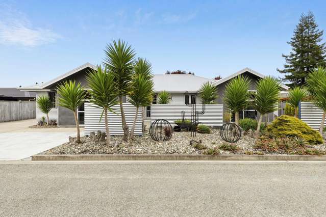 Spacious and modern easy-care living