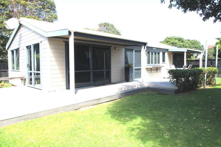 286 Kenwood Drive Matarangi_14