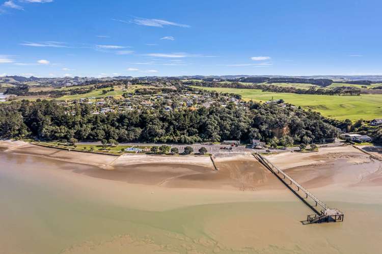 33 James McLeod Road Shelly Beach Helensville_2