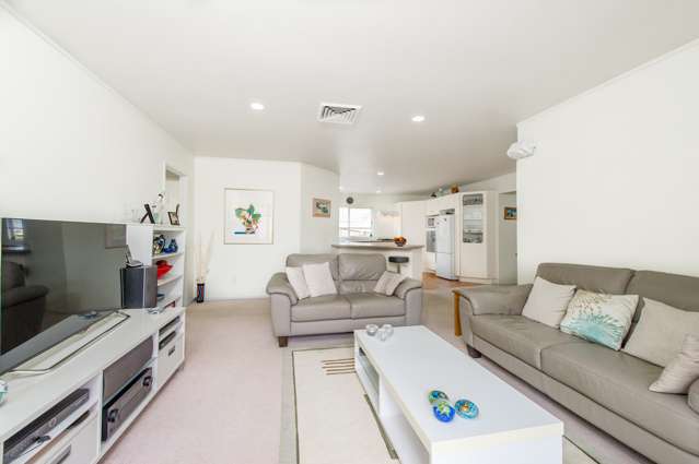 32 Ambleside Drive Northpark_3