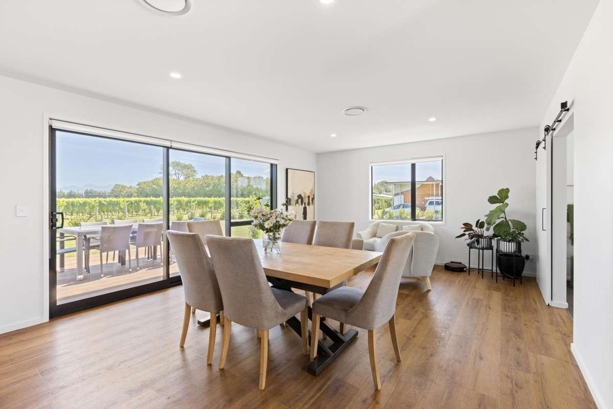 5 Brook Street North_3