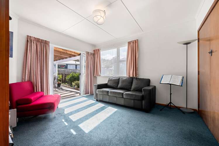 4 Cotswold Crescent Newlands_9