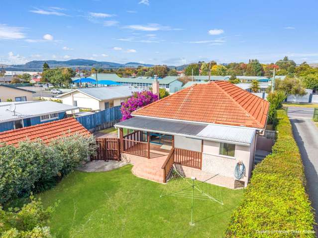205 Malfroy Road Utuhina_2