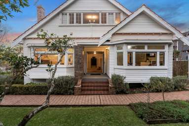 249 Campbell Road_2