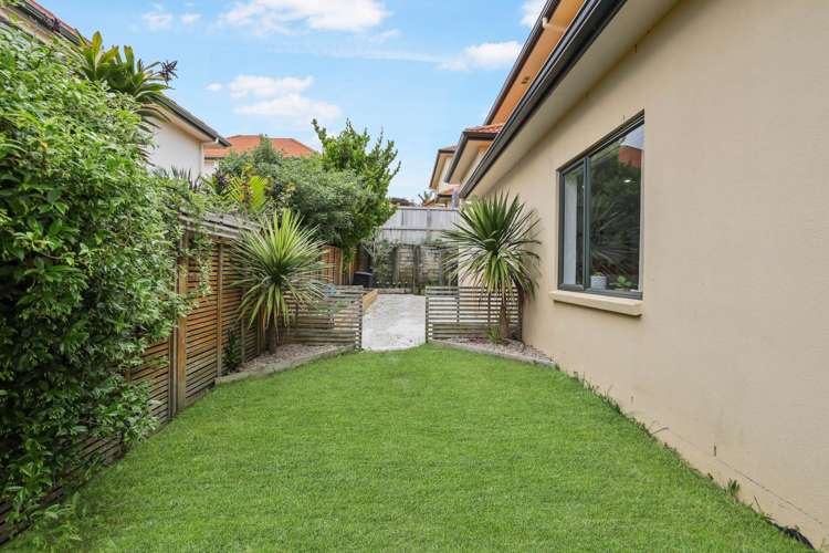 42 Parkwood Crescent Gulf Harbour_16