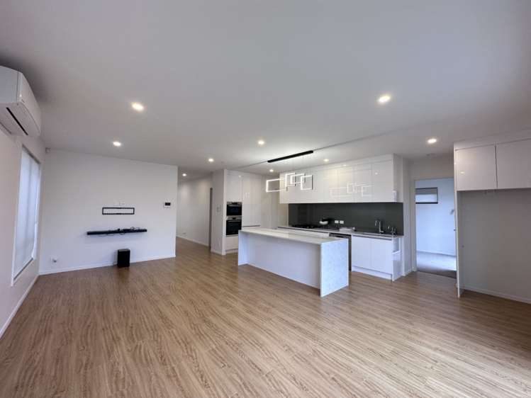13 Paripari Street 10673_5