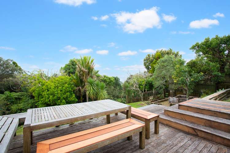 14 Arapito Road Titirangi_24