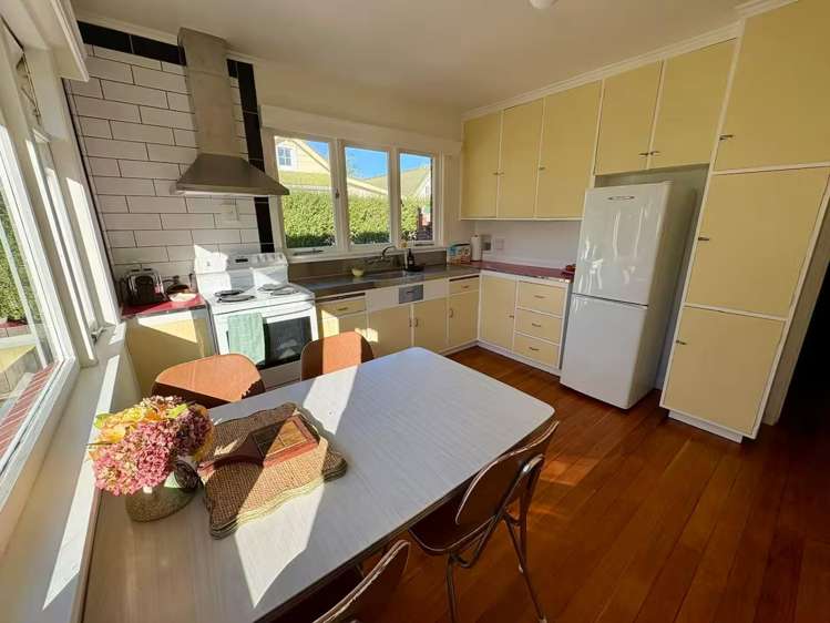 98 Church Street 11614_3