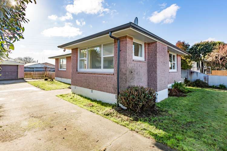 20 Denise Crescent Hornby_15