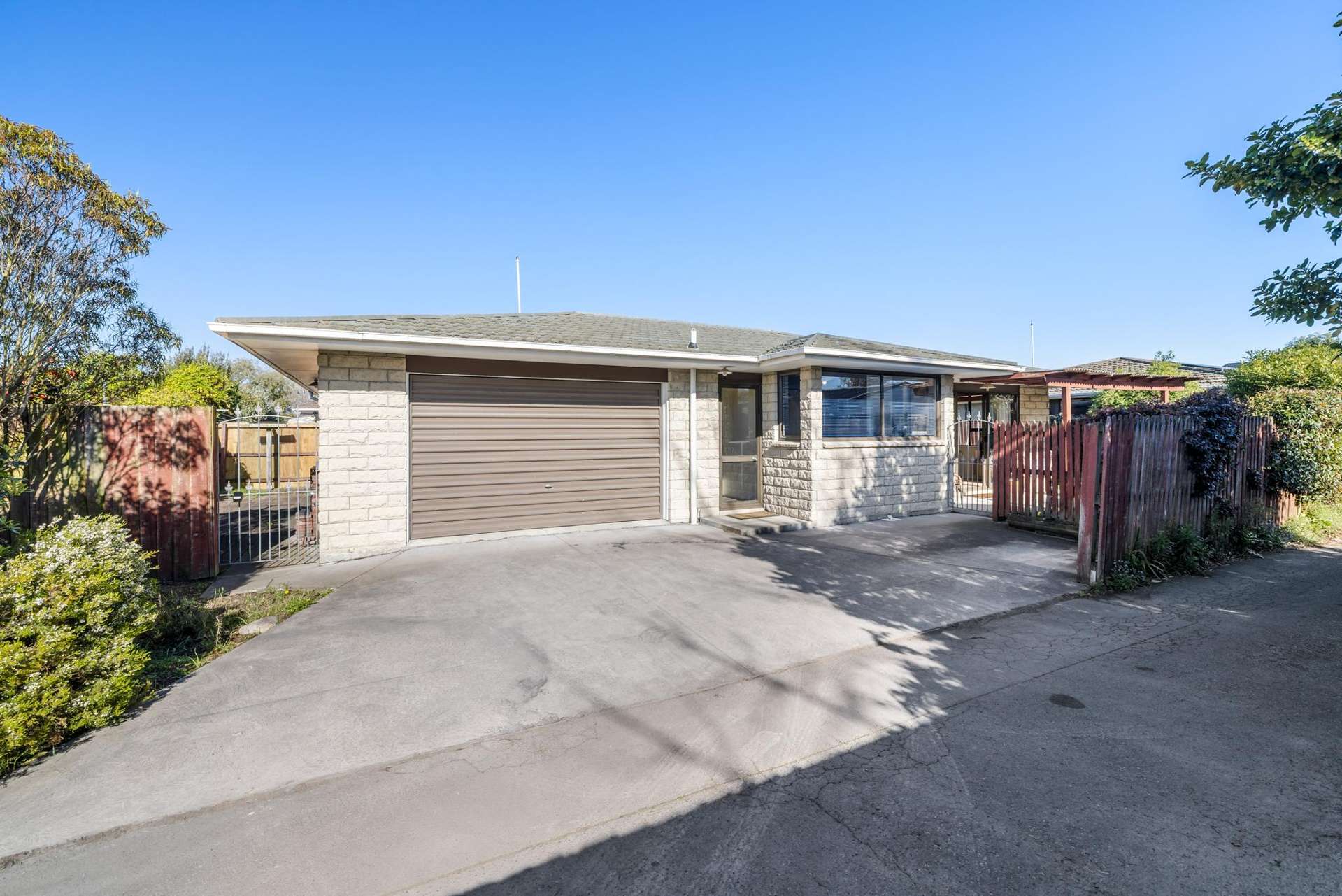 1/52a Aorangi Road Bryndwr_0