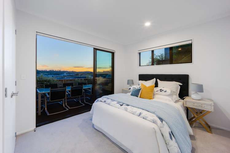 73 Headsail Drive Long Bay_11