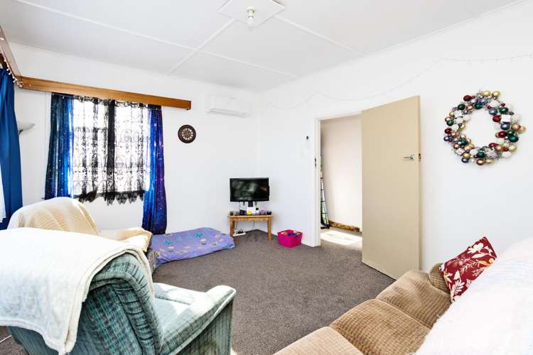 443 Tay Street_5