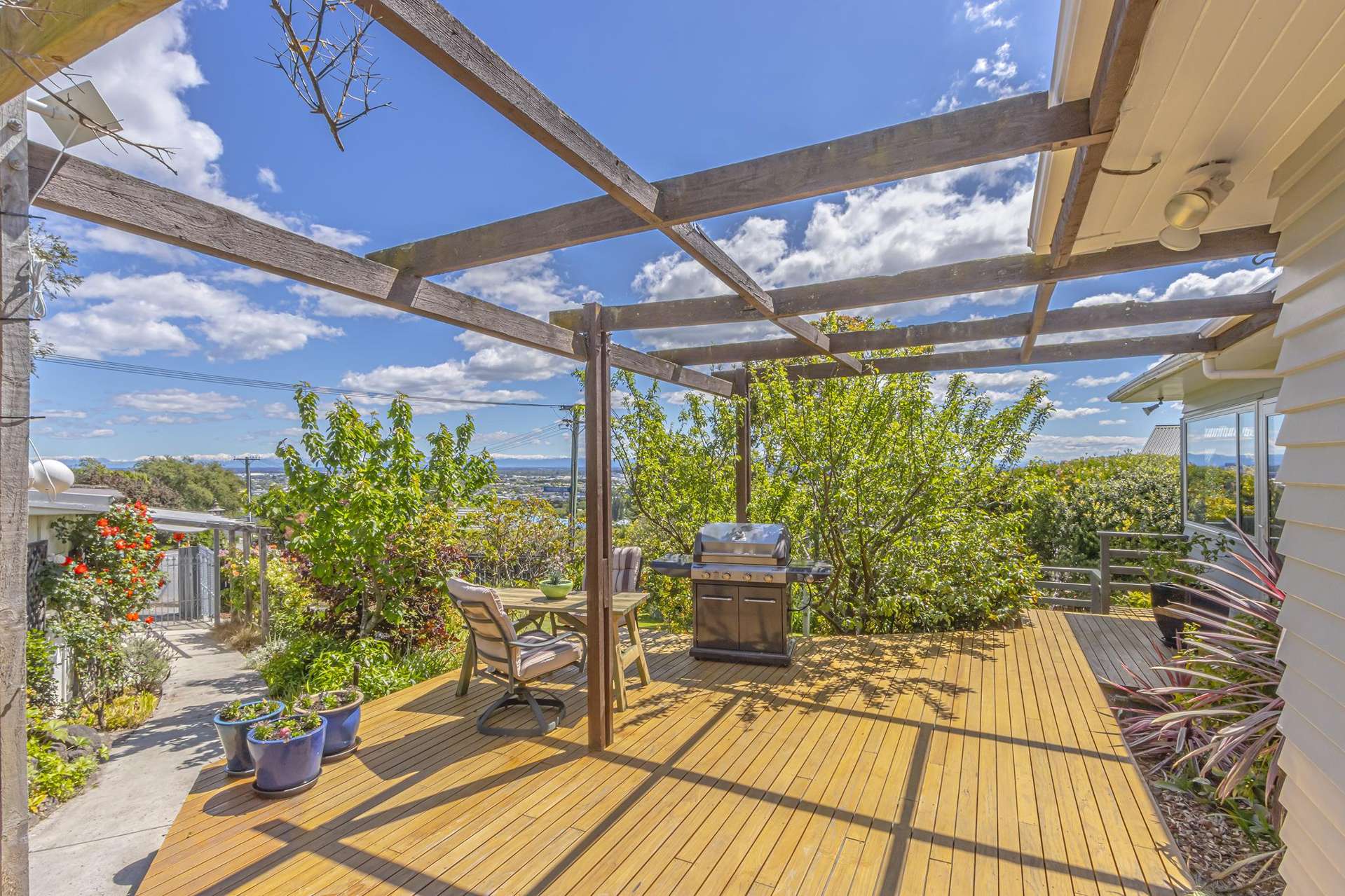 25 Huntsbury Avenue Huntsbury_0