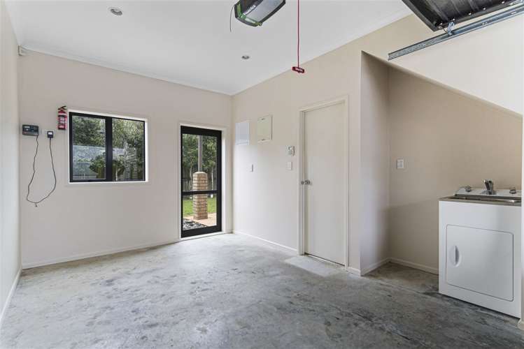 66 Skip Lane East Tamaki_17