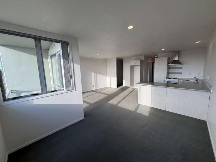 4/60 Parton Road 1131_14