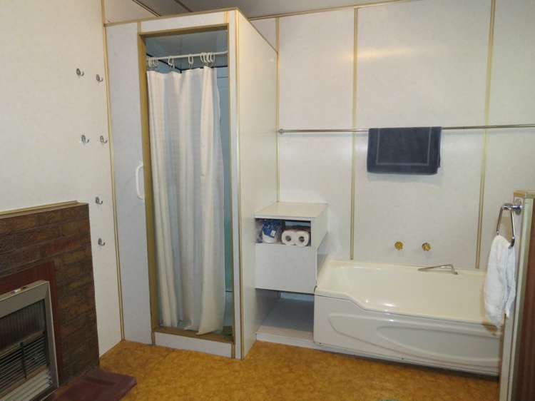 35 Walsh Street Reefton_11