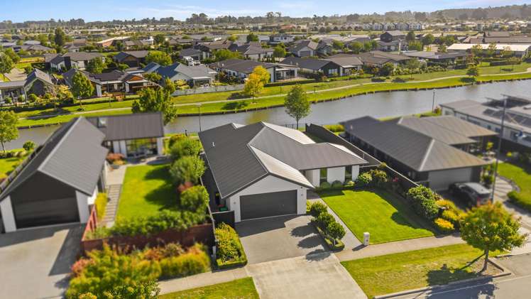 62 Tiritiri Moana Drive Pegasus_32