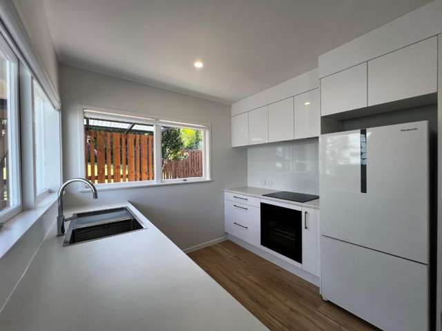 2/17 Orton Street Glenfield_1