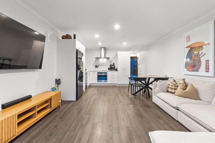 54 Papatupu Way Kumeu_3