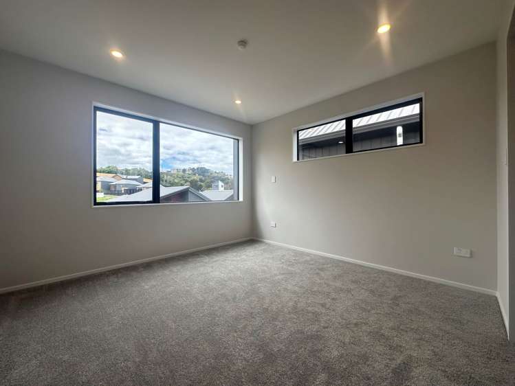 10 Ara Taha Crescent Orewa_6