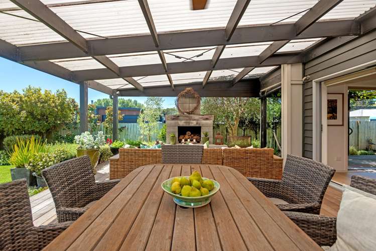 6 Ferris Crescent Wainui_20