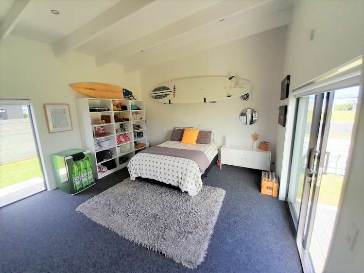 143 Ngaio Drive Matarangi_9