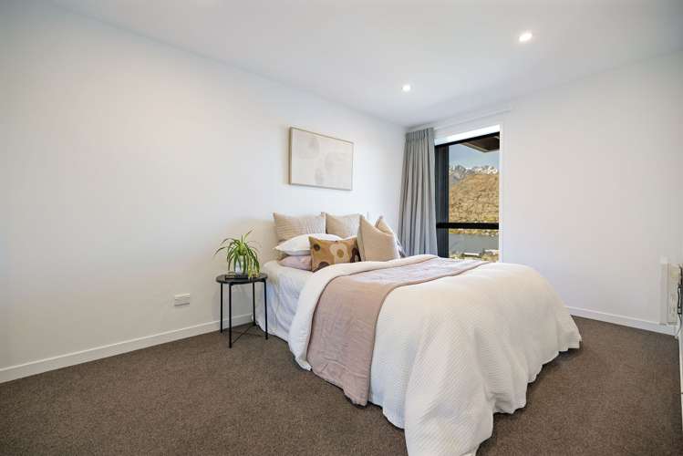 11 Highlands Close Queenstown_14