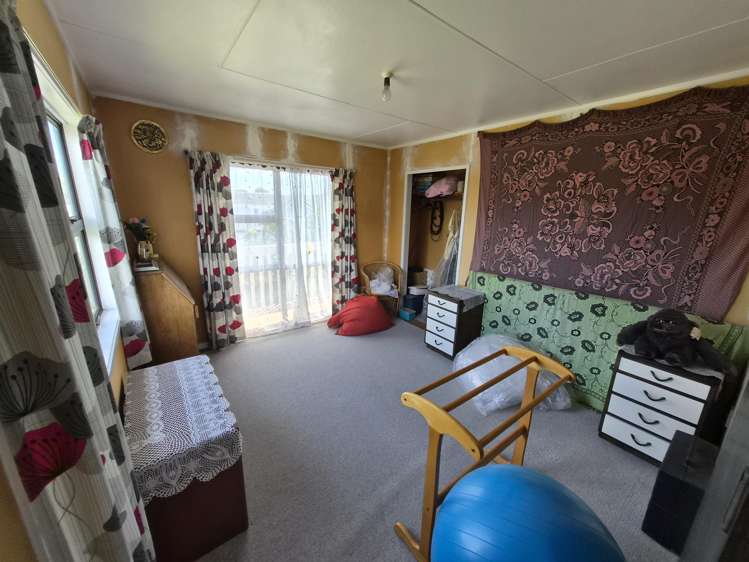 15 Miro Street Kerepehi_12