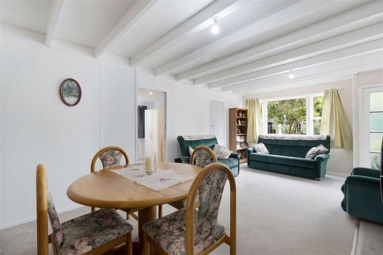 113 Forest Hill Road Henderson_8