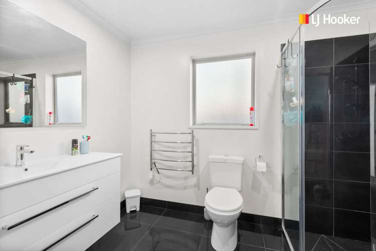 19 Paterson Road Mosgiel_12