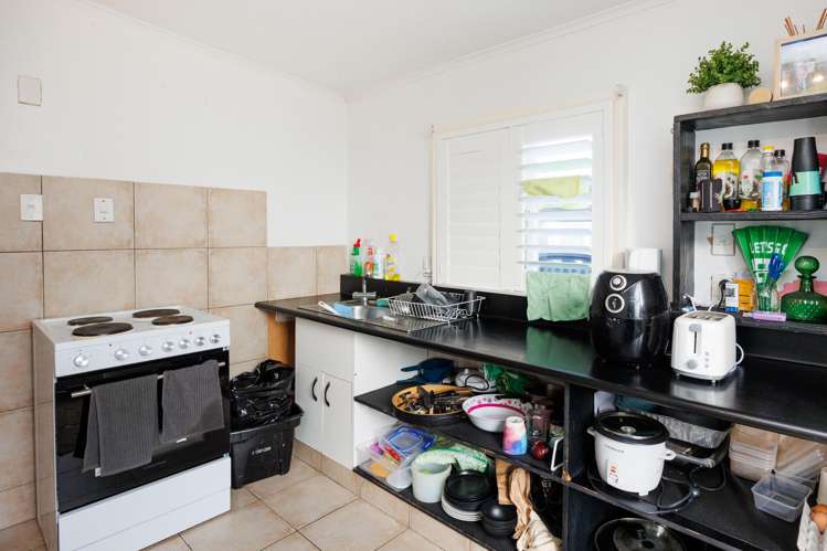 192 Fitzherbert Avenue West End_17