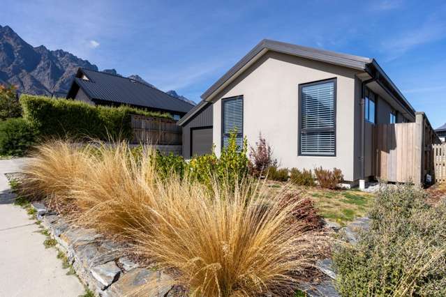 11 Till Street Jacks Point_4