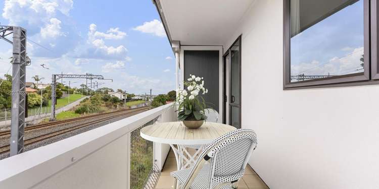 2D/21 Saint Jude Street Avondale_5