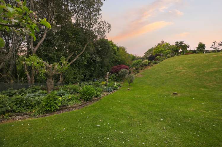 56 Golf Road Waitomo_17