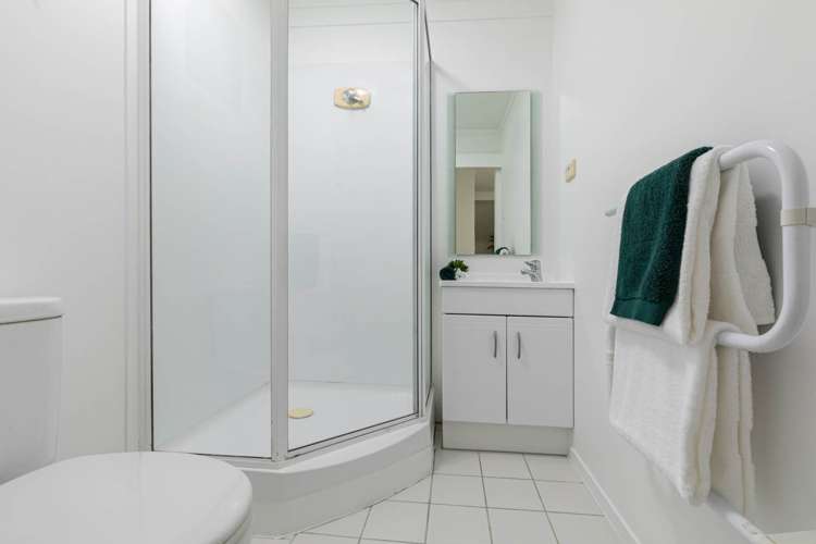 5 Beulah Avenue Rothesay Bay_35