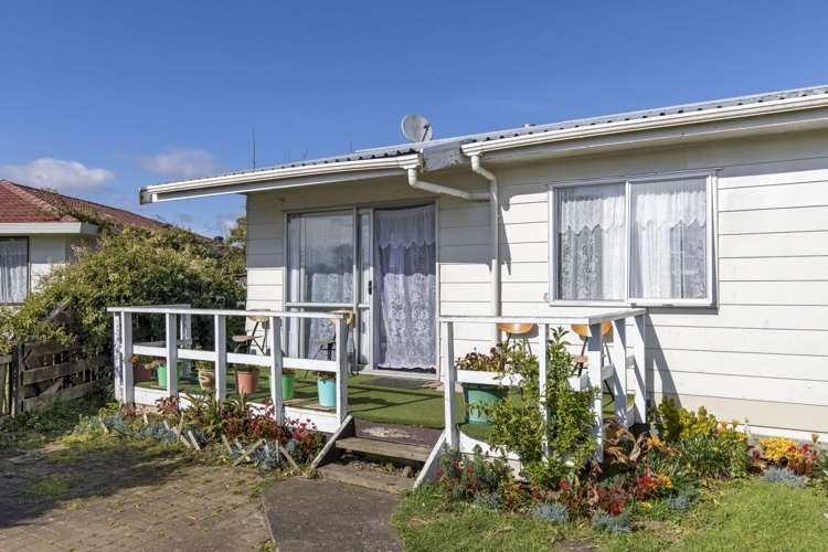 1/5 Hatherley Place Clendon Park_3