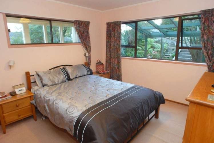 13 Target Road Totara Vale_7