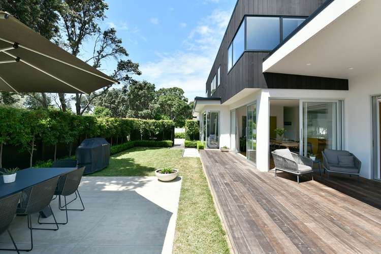 52 Walton Street Red Beach_6