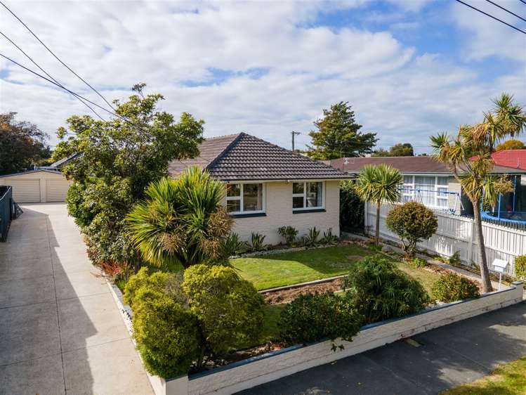 56 Greenhaven Drive Burwood_17