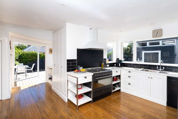 23 Jull Street Napier South_7