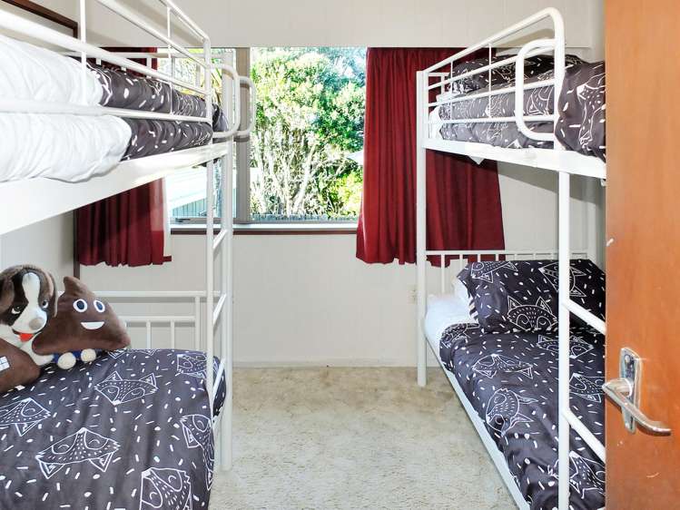 20 Mack Street Foxton Beach_21